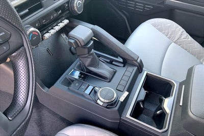 2026 Toyota Tacoma 4WD SR5
