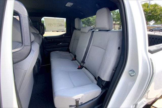 2026 Toyota Tacoma 4WD SR5