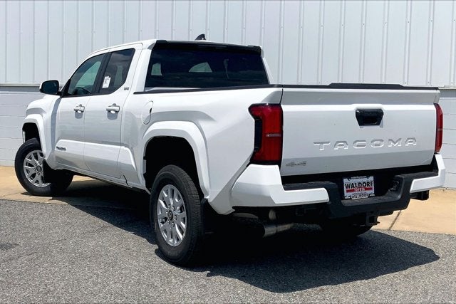 2026 Toyota Tacoma 4WD SR5