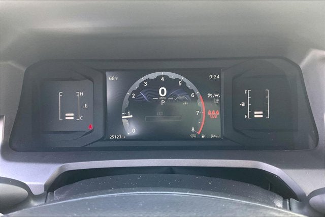 2025 Toyota TACOMA SR5 SR5