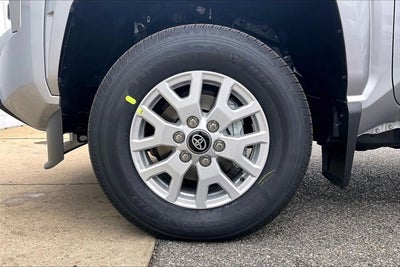 2025 Toyota Tacoma 4WD SR5