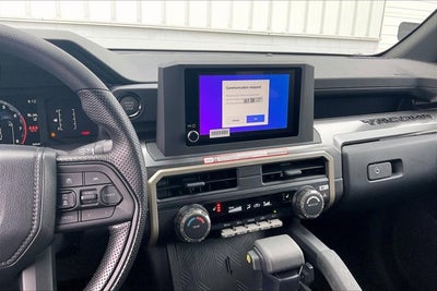 2025 Toyota Tacoma 4WD SR5