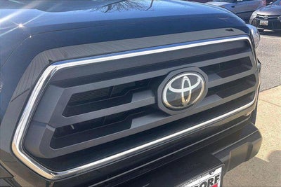 2023 Toyota TACOMA SR5 SR5