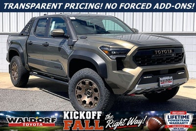 2026 Toyota Tacoma i-FORCE MAX Trailhunter