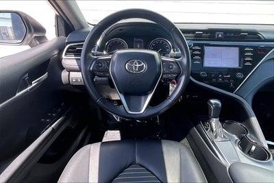 2018 Toyota Camry SE