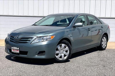 2011 Toyota CAMRY LE