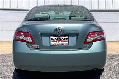 2011 Toyota CAMRY LE