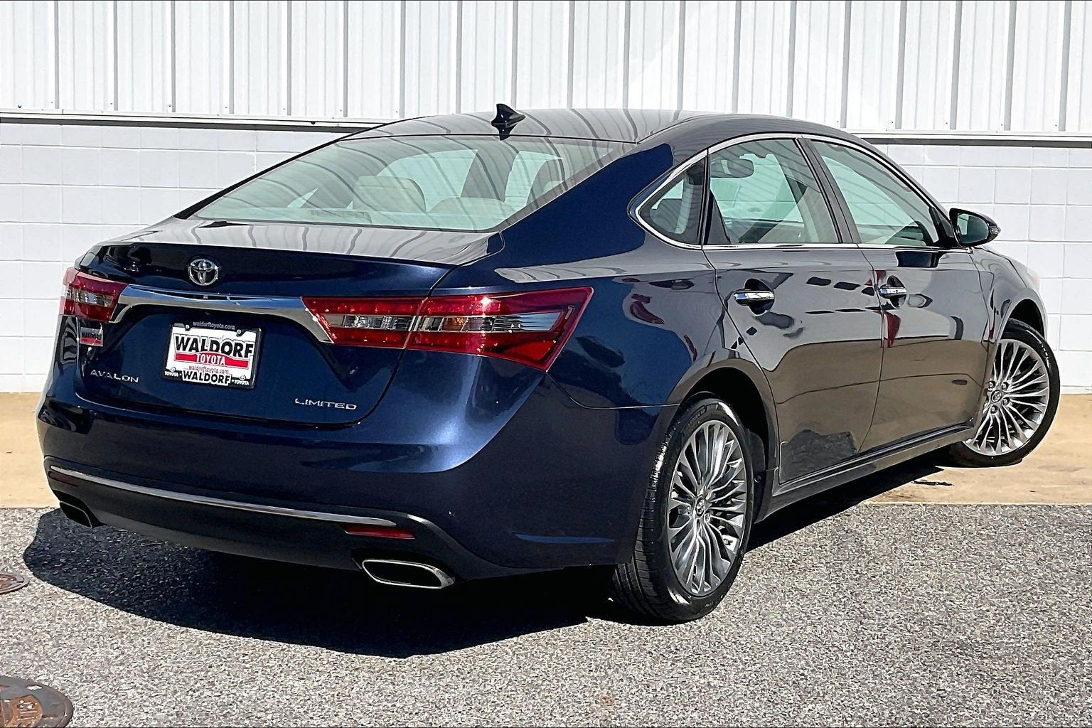 2016 Toyota Avalon Limited