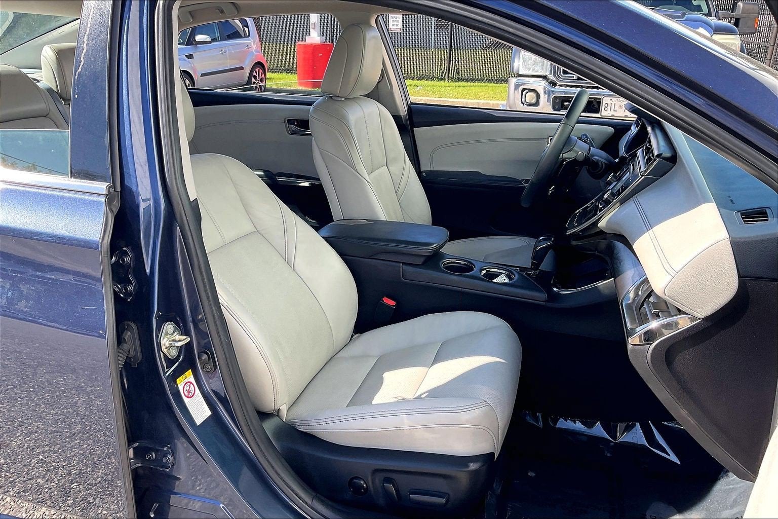 2016 Toyota Avalon Limited