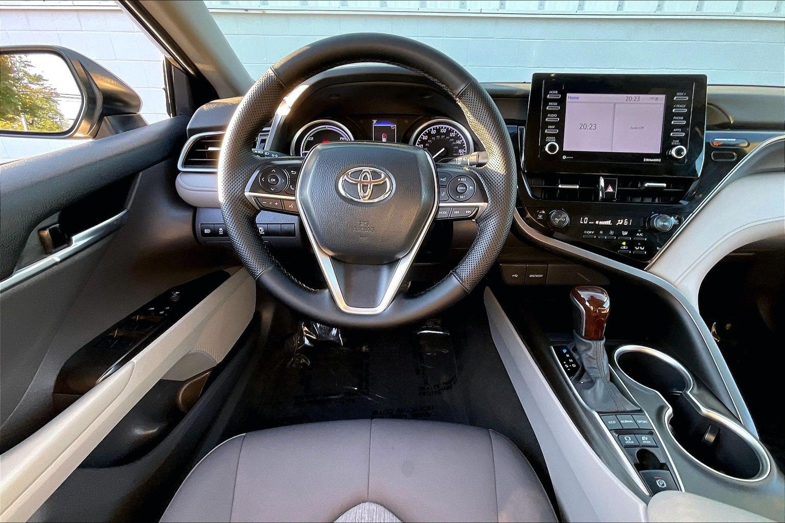 2022 Toyota Camry Hybrid Hybrid LE