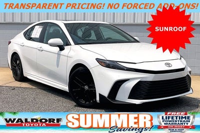 2025 Toyota Camry SE