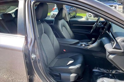 2021 Toyota Camry Hybrid Hybrid SE