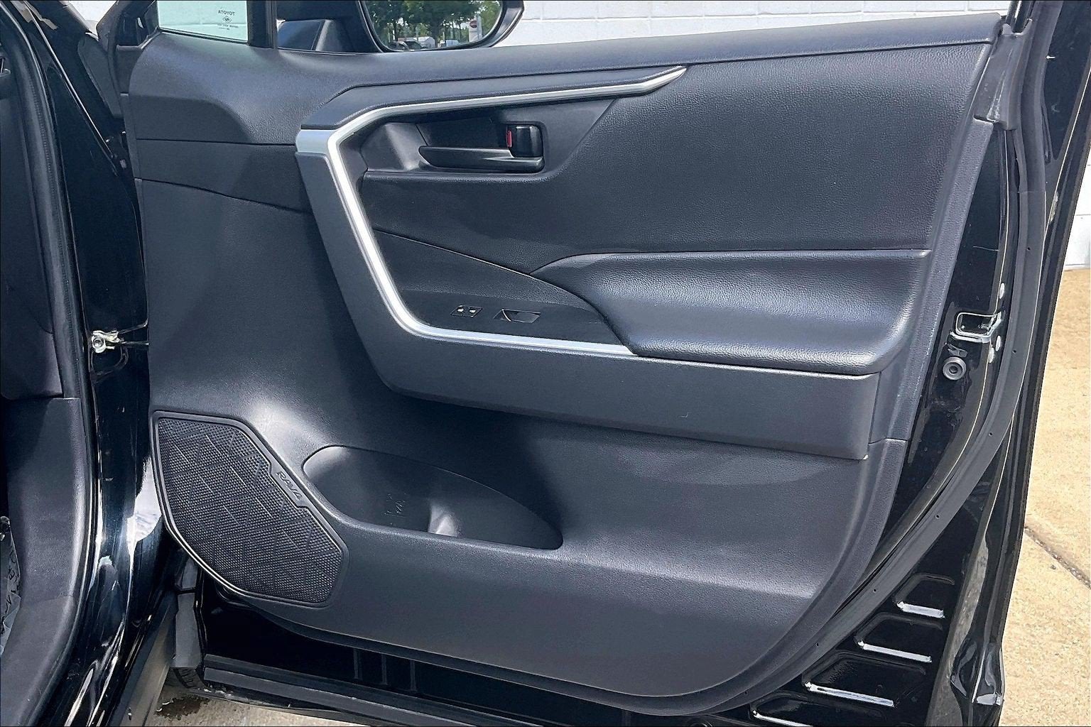 2025 Toyota RAV4 Hybrid Hybrid LE