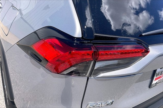 2025 Toyota RAV4 HYBRID Hybrid XLE