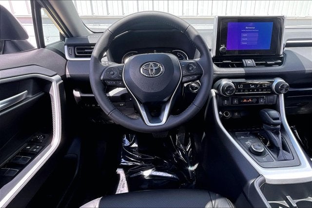 2025 Toyota RAV4 HYBRID Hybrid XLE