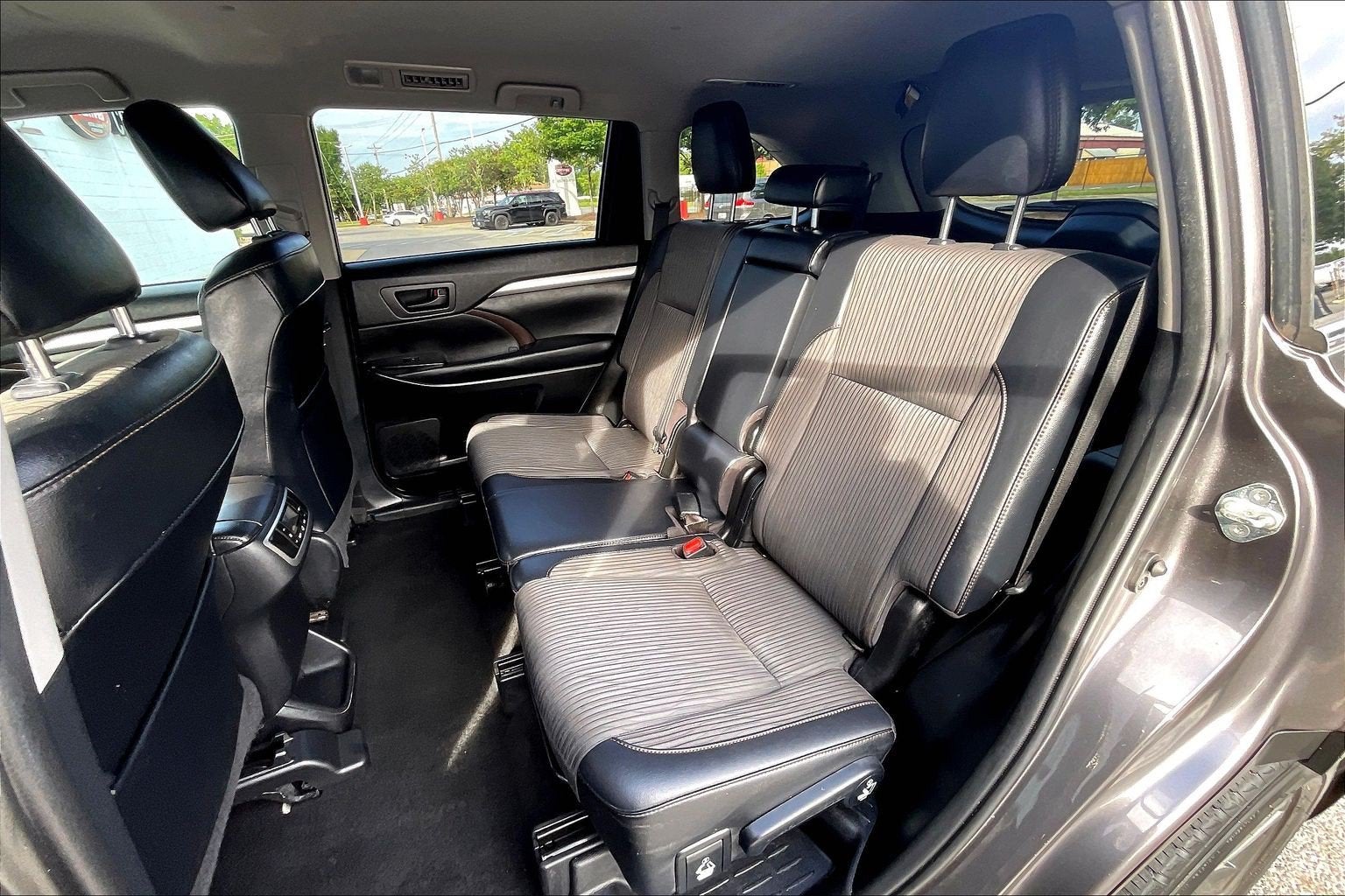 2019 Toyota Highlander LE Plus