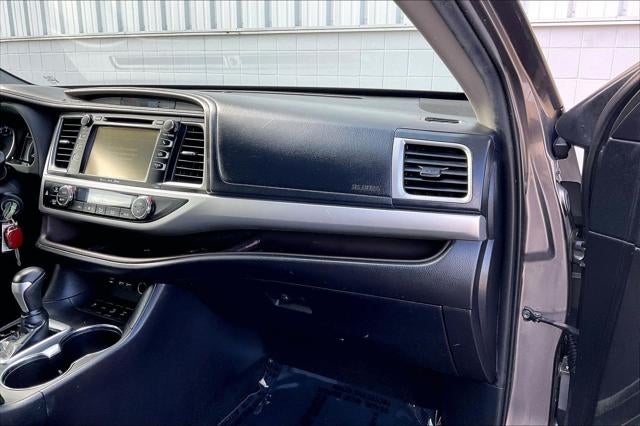 2019 Toyota Highlander LE Plus
