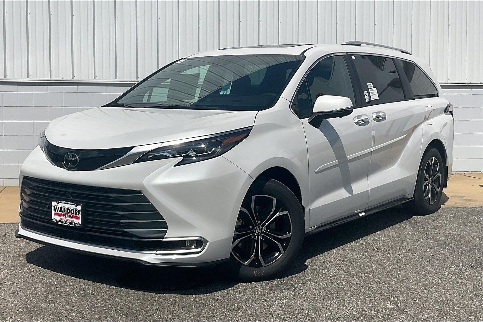 2026 Toyota Sienna Platinum