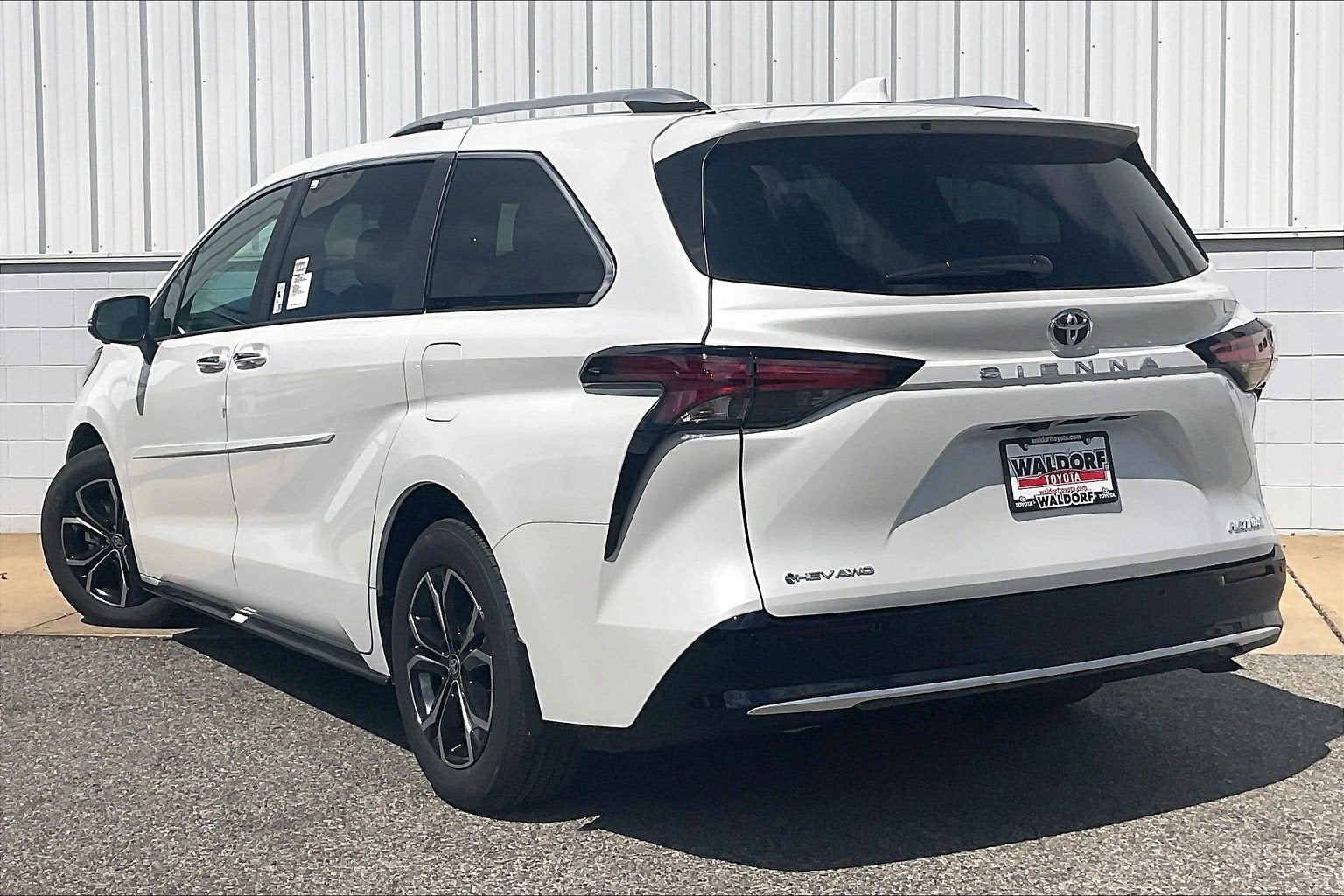 2026 Toyota Sienna Platinum