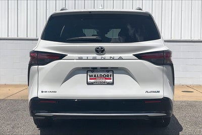 2026 Toyota Sienna Platinum