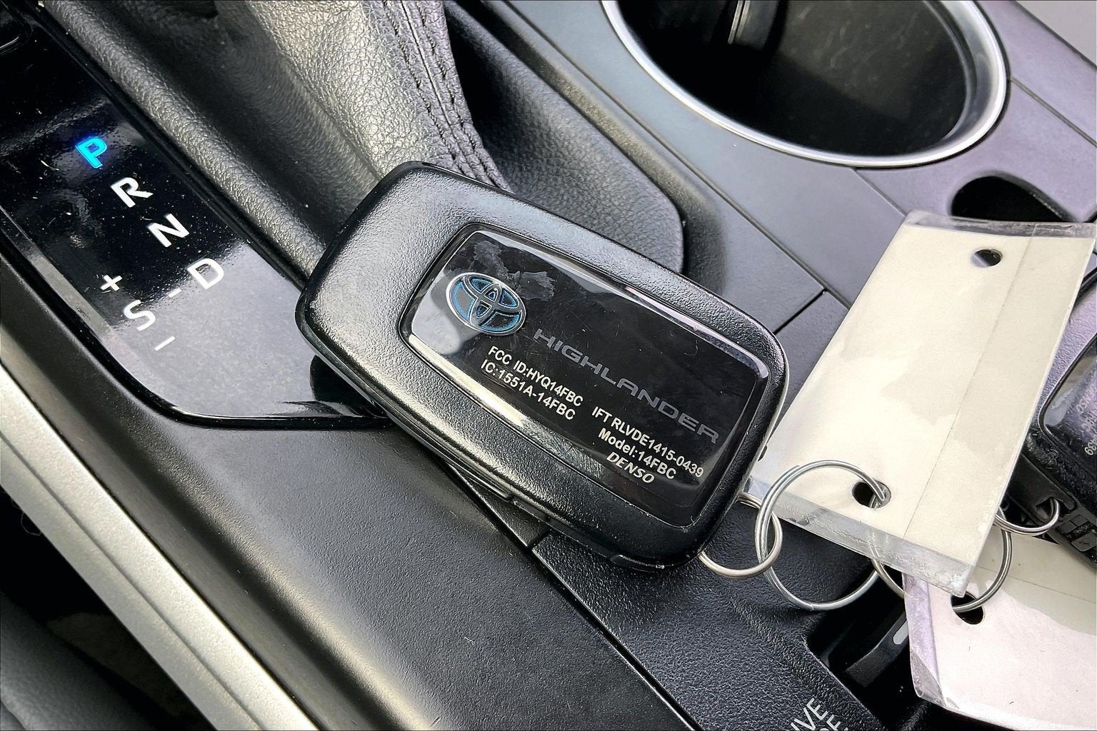 2021 Toyota Highlander Hybrid Hybrid XLE