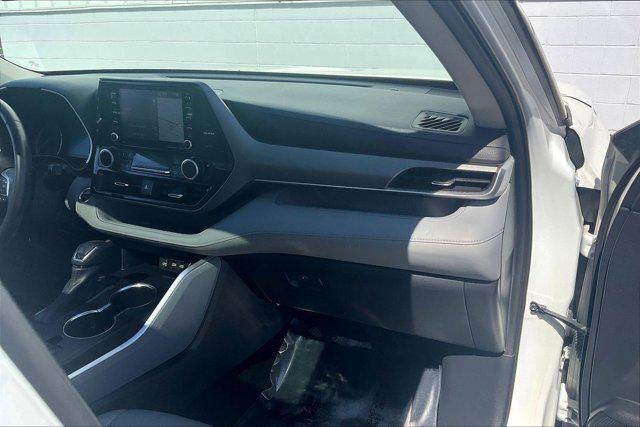 2020 Toyota HIGHLANDER XLE