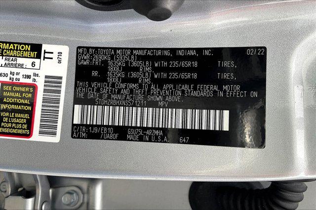 2022 Toyota HIGHLANDER XLE