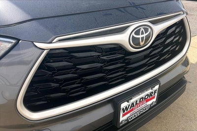 2023 Toyota Highlander Base