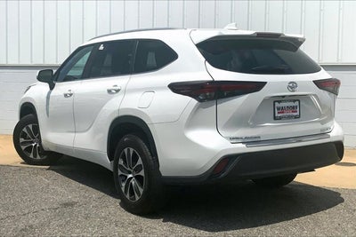 2026 Toyota Highlander XLE