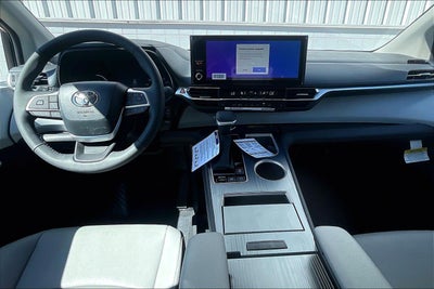 2026 Toyota Sienna XLE