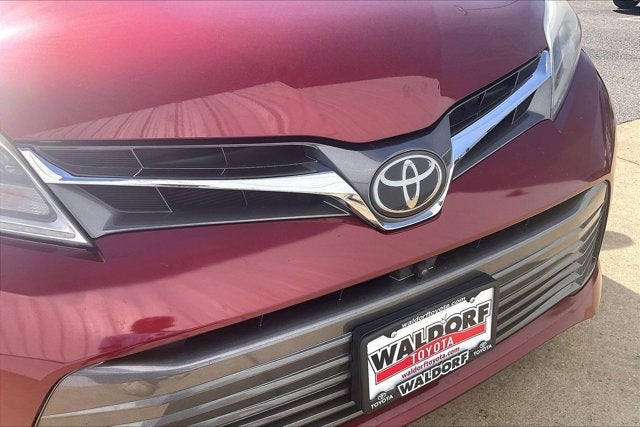 2019 Toyota Sienna Base