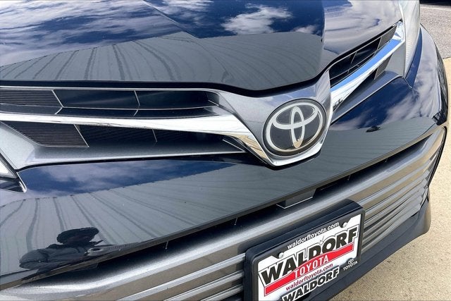 2019 Toyota Sienna Base