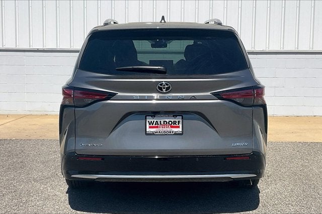 2026 Toyota Sienna Limited