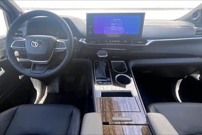 2026 Toyota Sienna Limited