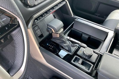 2026 Toyota Tundra i-FORCE MAX Platinum i-FORCE MAX