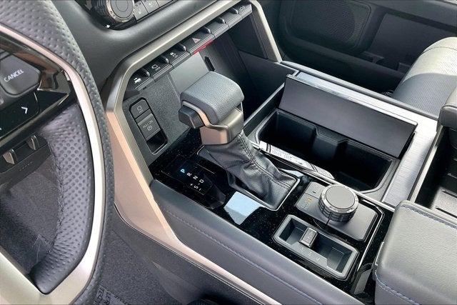 2026 Toyota Tundra i-FORCE MAX Platinum i-FORCE MAX