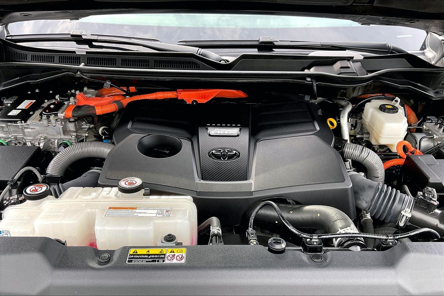 2024 Toyota Tundra i-FORCE MAX Capstone Hybrid
