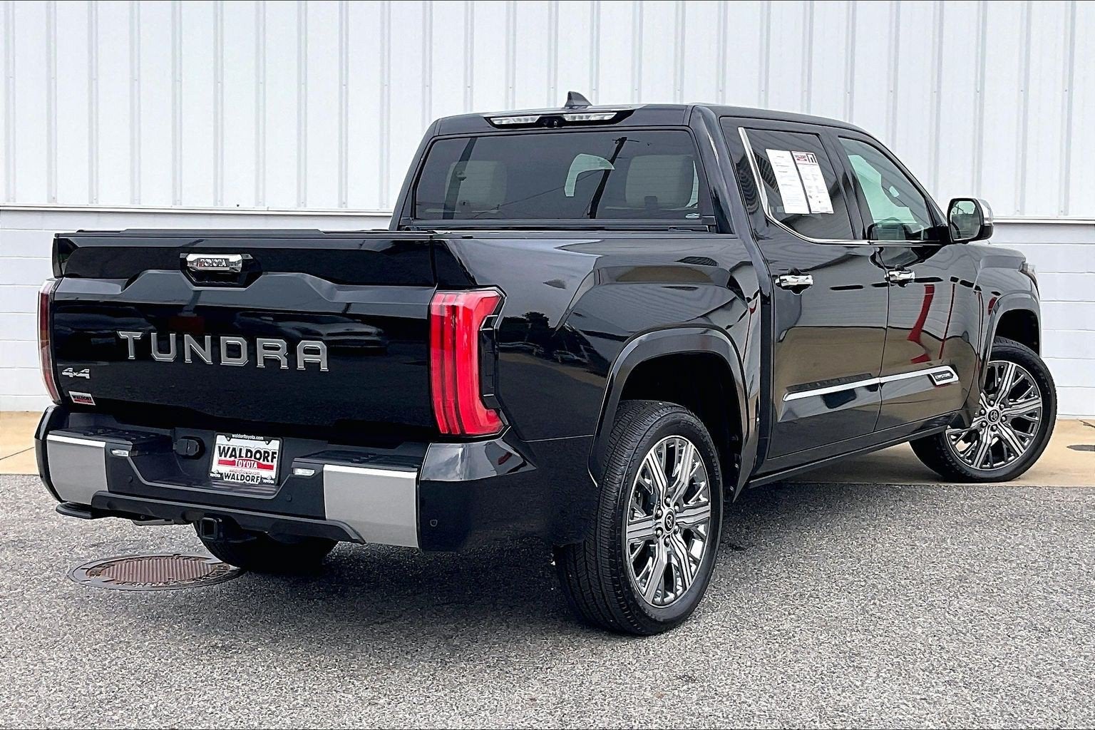 2024 Toyota Tundra Capstone - Photo 17