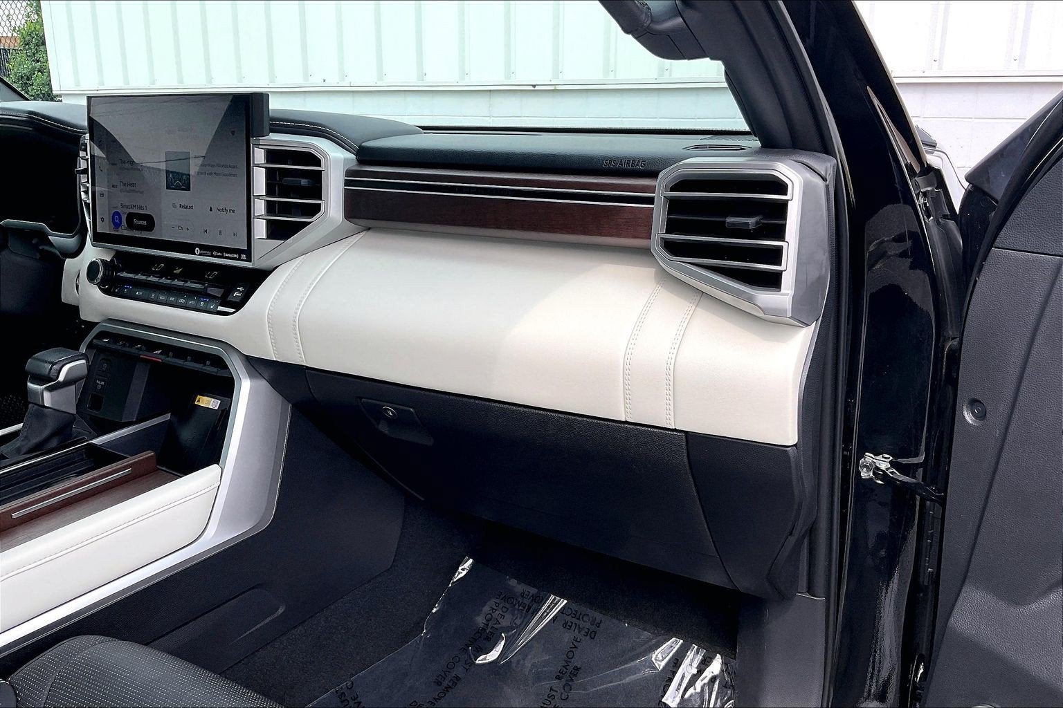 2024 Toyota Tundra Capstone - Photo 21