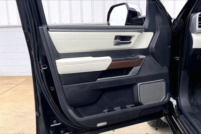 2024 Toyota Tundra i-FORCE MAX Capstone Hybrid