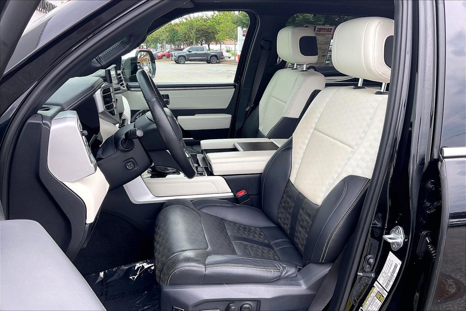 2024 Toyota Tundra Capstone - Photo 30