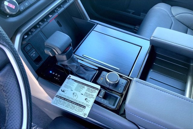 2026 Toyota Tundra i-FORCE MAX Platinum i-FORCE MAX