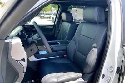 2026 Toyota Tundra i-FORCE MAX Platinum i-FORCE MAX