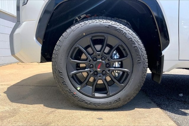2026 Toyota Tundra i-FORCE MAX Platinum i-FORCE MAX