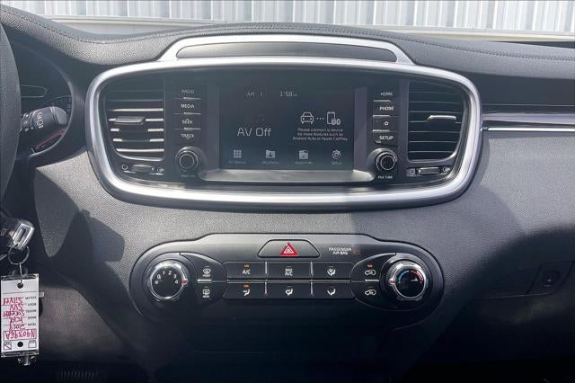 2019 Kia Sorento LX