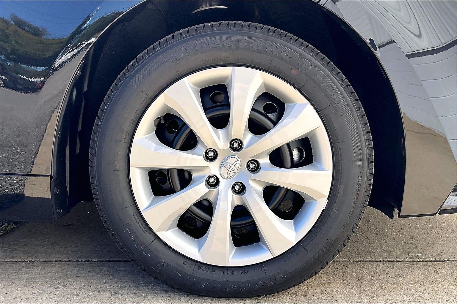 2027 Toyota Corolla LE