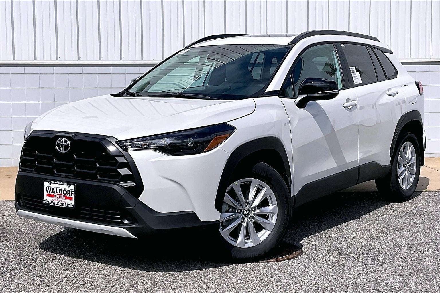 2026 Toyota Corolla Cross LE
