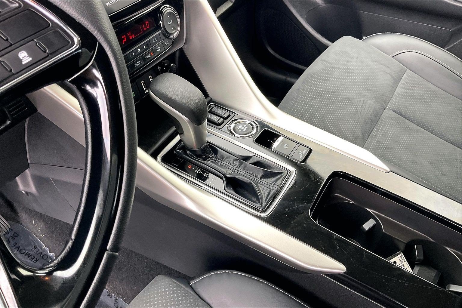 2026 Mitsubishi Eclipse Cross SE