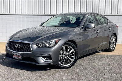 2022 INFINITI Q50 LUXE