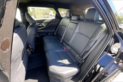 2026 Toyota Toyota Crown Signia XLE